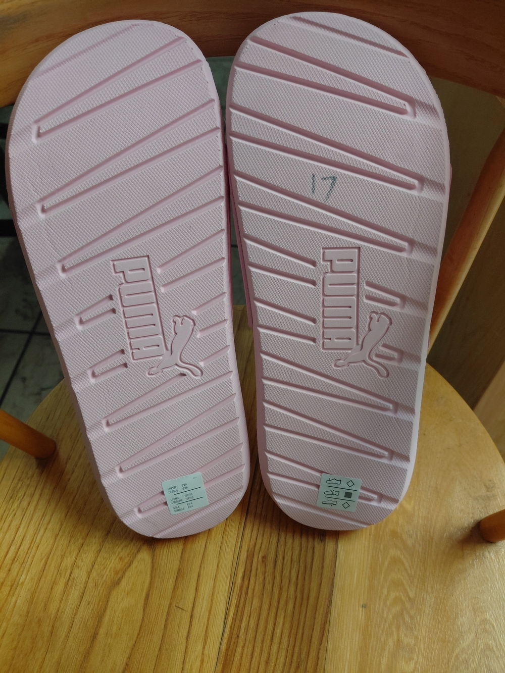 Brand New Women's Puma Pink Slide Sandals - Picture 3 of 4